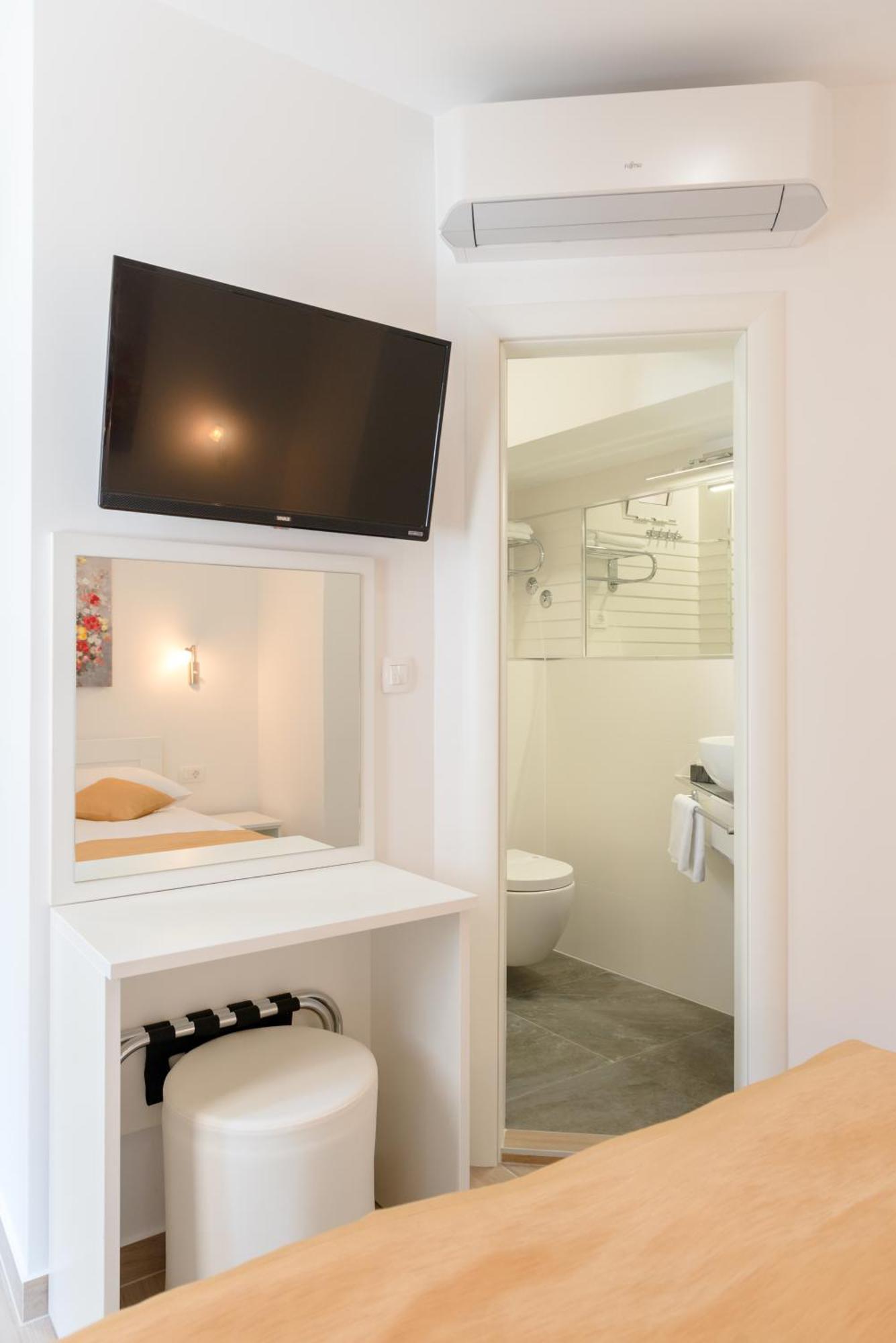 Apartments Villa Tudor 1 Hvar Town Extérieur photo